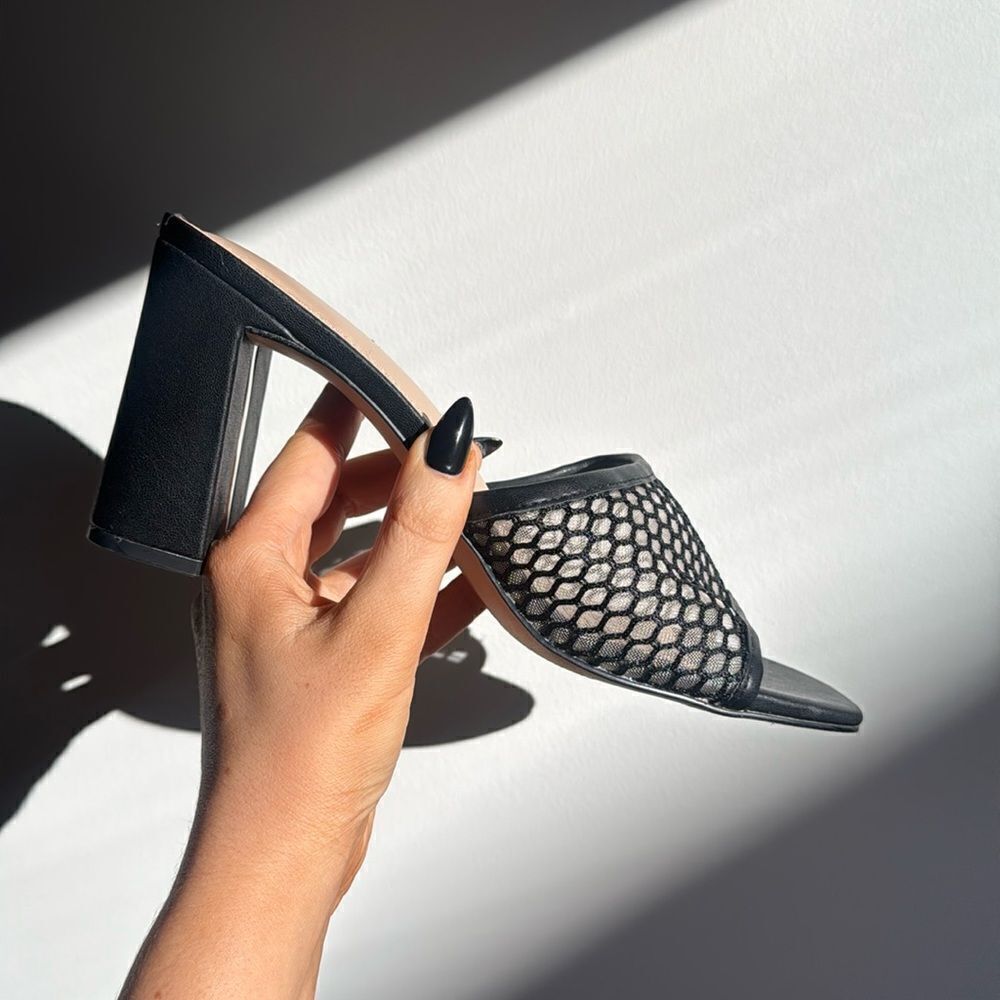 Black Mesh Heel